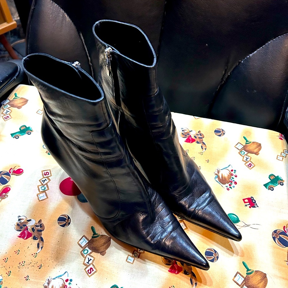 Designer ankle boots, size 42 (10.5-11)